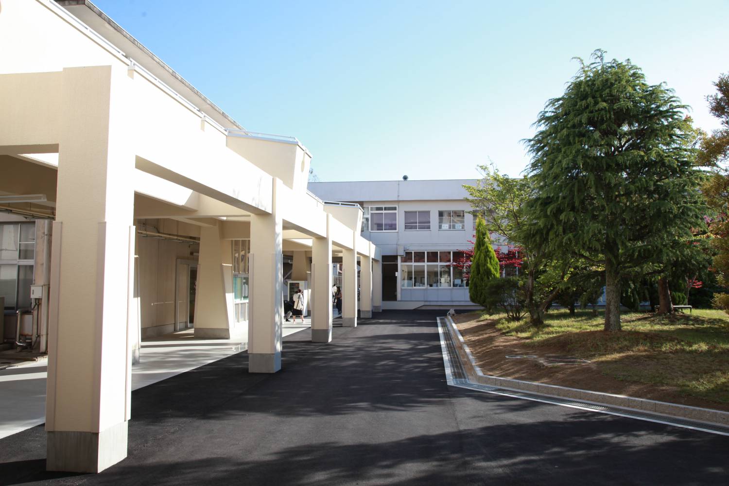 法経科第2部受験相談会のお知らせ 三重短期大学 法経科第2部受験相談会のお知らせ 三重短期大学