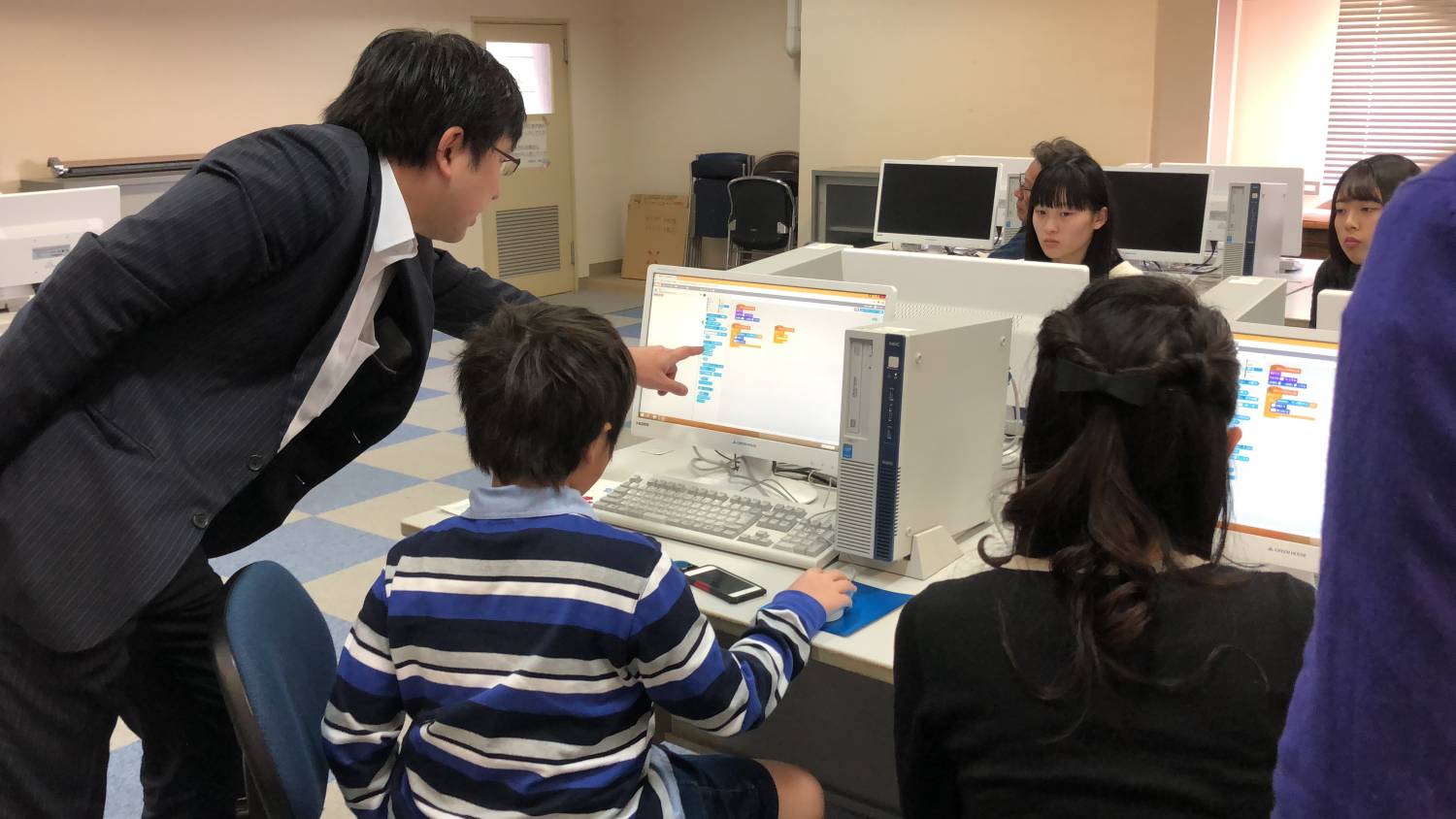 小中学生向けプログラミング講座 in 三重短