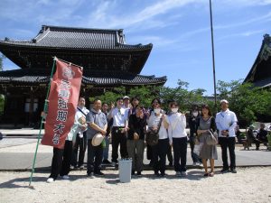 一身田寺内町の清掃活動