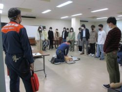 学生機能別消防団員の活動